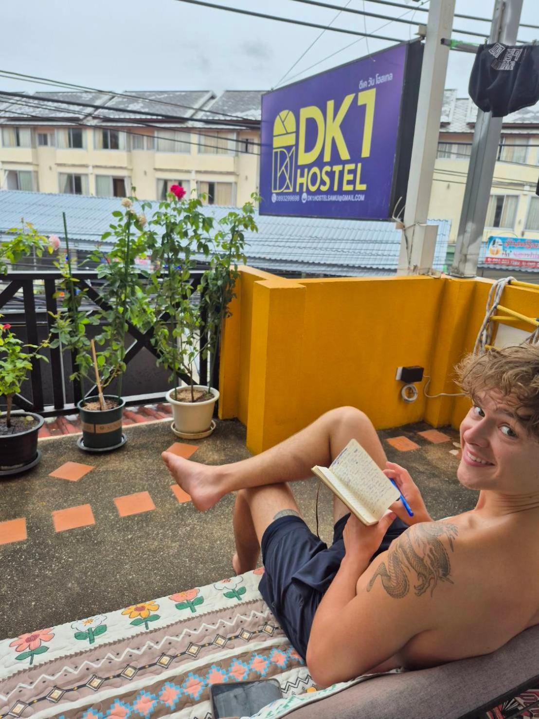 Dk1Hostel Chaweng  Bagian luar foto